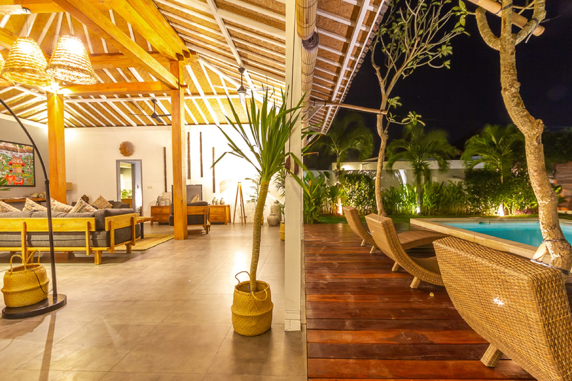Končno najemite svojo lastno zasebno vilo s 5 zvezdicami v Seminyaku po ugodni ceni, Bali Villa 1153