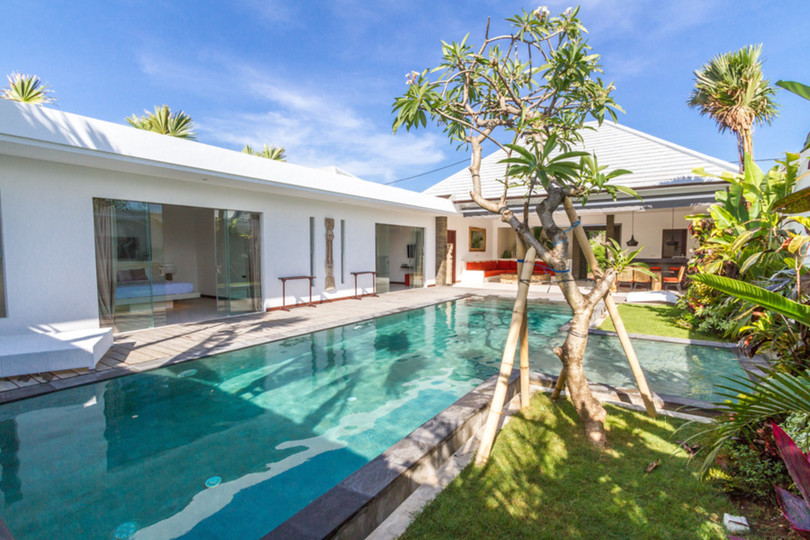 Končno najemite svojo lastno zasebno vilo s 5 zvezdicami v Seminyaku po ugodni ceni, Bali Villa 1155