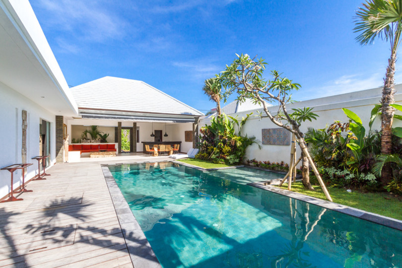 Končno najemite svojo lastno zasebno vilo s 5 zvezdicami v Seminyaku po ugodni ceni, Bali Villa 1155