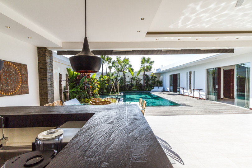 Končno najemite svojo lastno zasebno vilo s 5 zvezdicami v Seminyaku po ugodni ceni, Bali Villa 1155