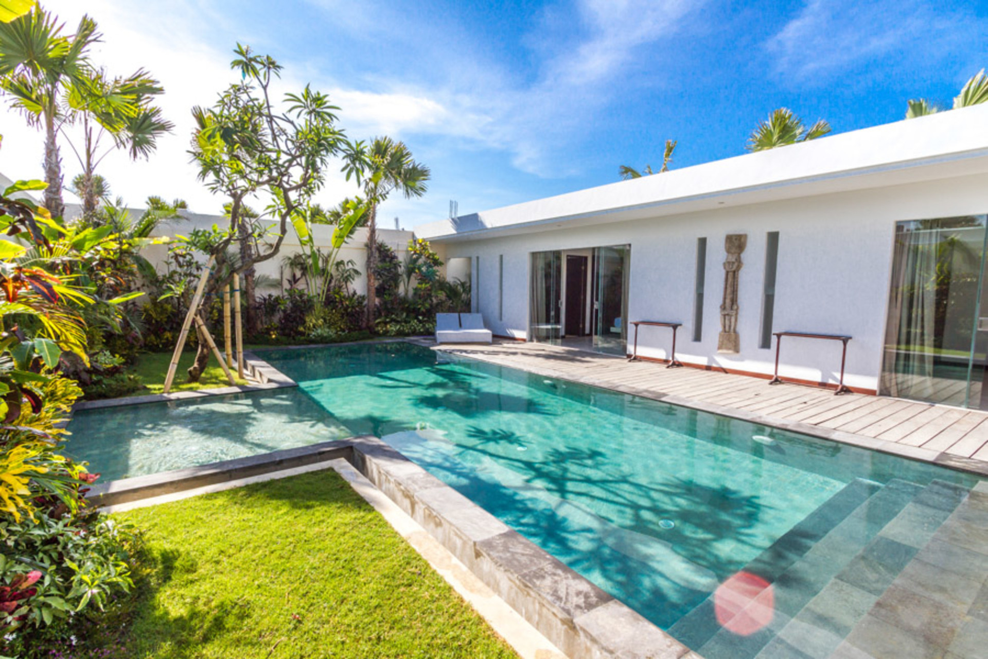 Končno najemite svojo lastno zasebno vilo s 5 zvezdicami v Seminyaku po ugodni ceni, Bali Villa 1155