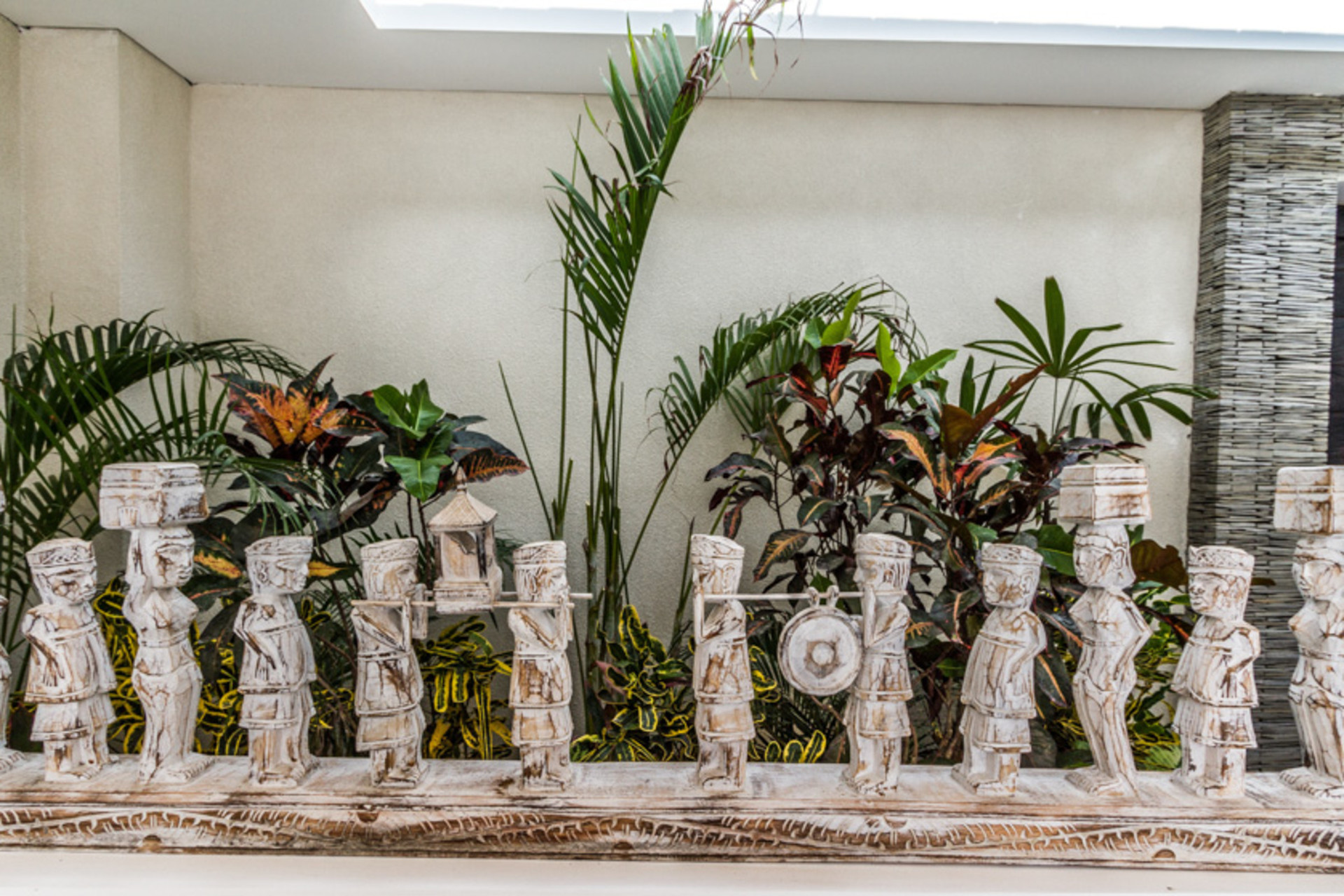 Popoln vodnik za najem vaše ekskluzivne počitniške vile v Seminyaku z zasebnim bazenom in polnim osebjem, Bali Villa 1156