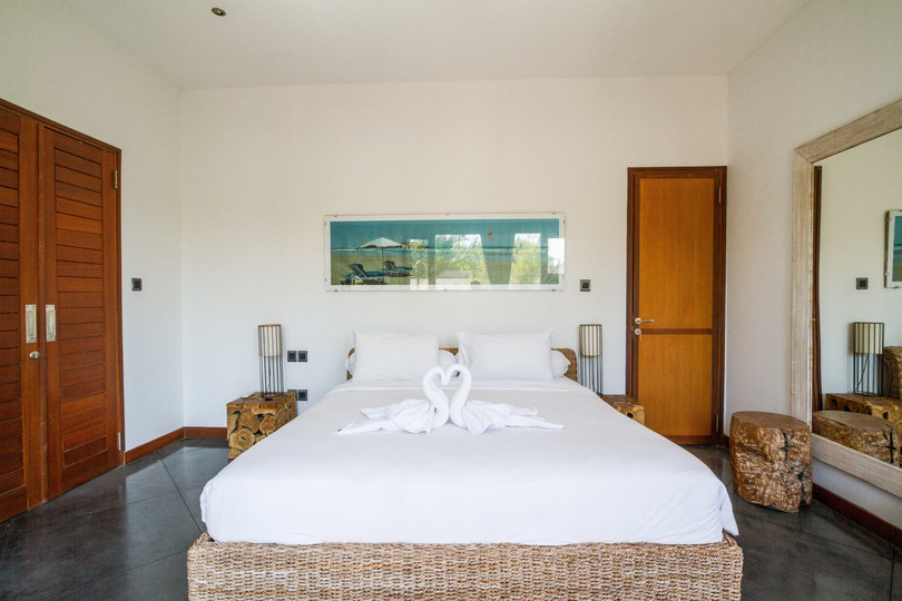 Predstavljajte si, da vaša družina najame luksuzno počitniško vilo s 5 spalnicami blizu glavnih znamenitosti Seminyaka, Bali Villa 1167