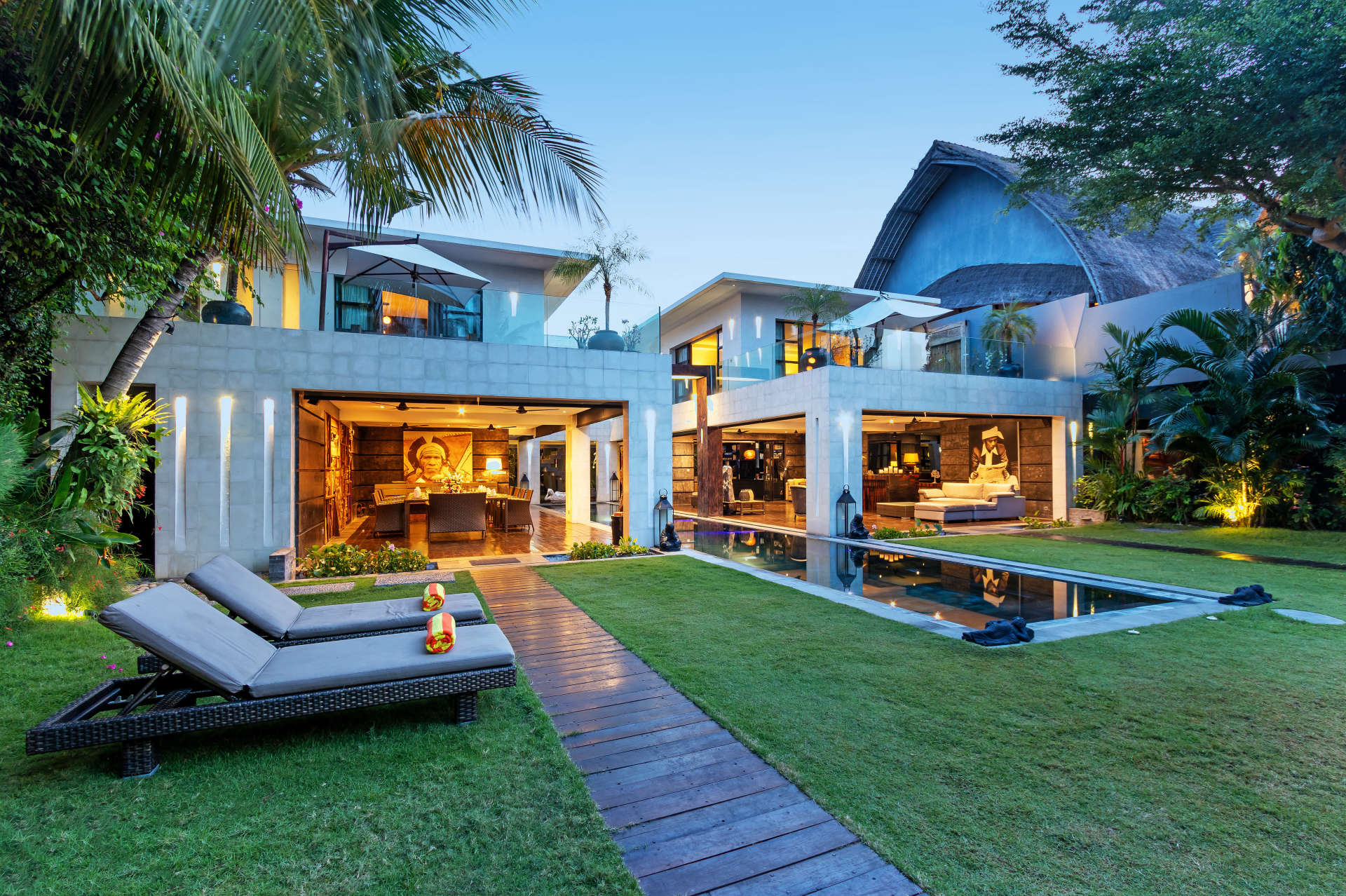 5-sobna počitniška vila v Seminyaku z zasebnim bazenom, Bali Villa 2001
