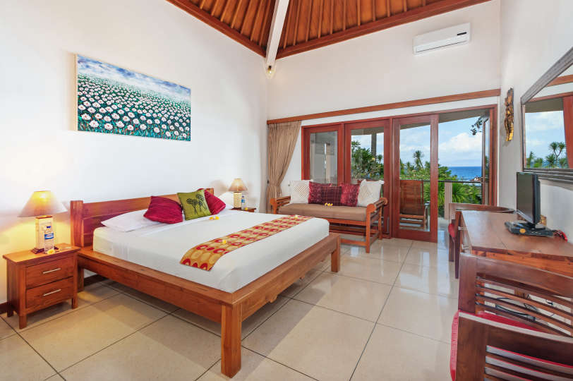 Uživanje na počitnicah v luksuzni vili s 5 zvezdicami v Candidasi, za manj kot hotel, Villa Bali 2002