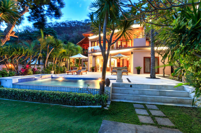Uživanje na počitnicah v luksuzni vili s 5 zvezdicami v Candidasi, za manj kot hotel, Villa Bali 2002