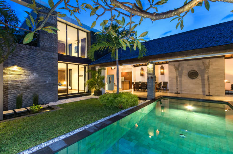 Čudovita počitniška vila s 5 zvezdicami na vrhunski lokaciji v Seminyaku, rezervirajte zgodaj, da zagotovite svoje datume, Villa Bali 2016