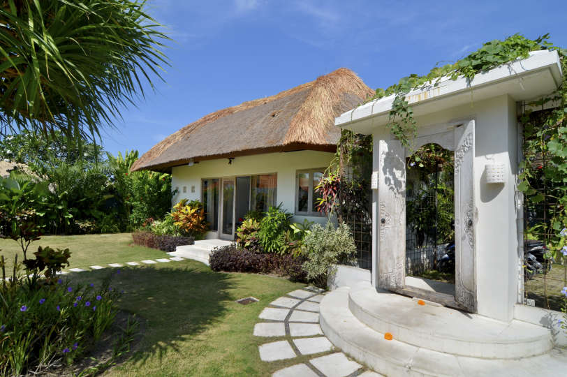 Najem lastne zasebne vile s 5 zvezdicami po najboljši ceni v Canggu, Villa Bali 2018