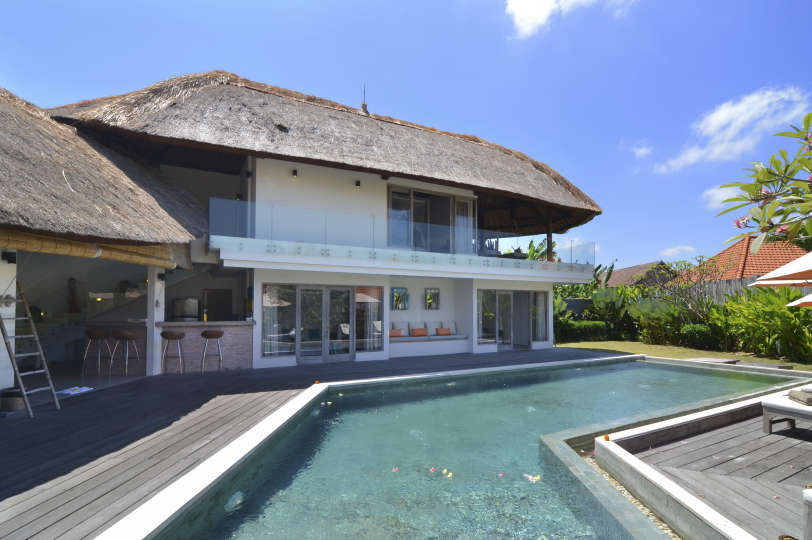 Najem lastne zasebne vile s 5 zvezdicami po najboljši ceni v Canggu, Villa Bali 2018