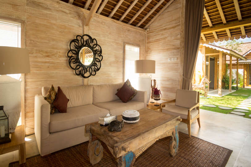Popoln vodnik za najem vaše ekskluzivne počitniške vile v Kerobokanu z zasebnim bazenom in polnim osebjem, Villa Bali 2019