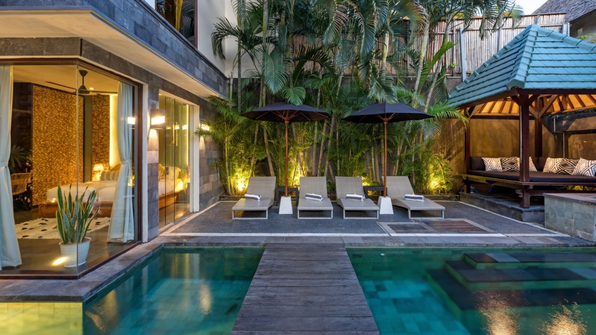 Najemite luksuzno vilo na Baliju blizu plaže, Bali Villa 2024