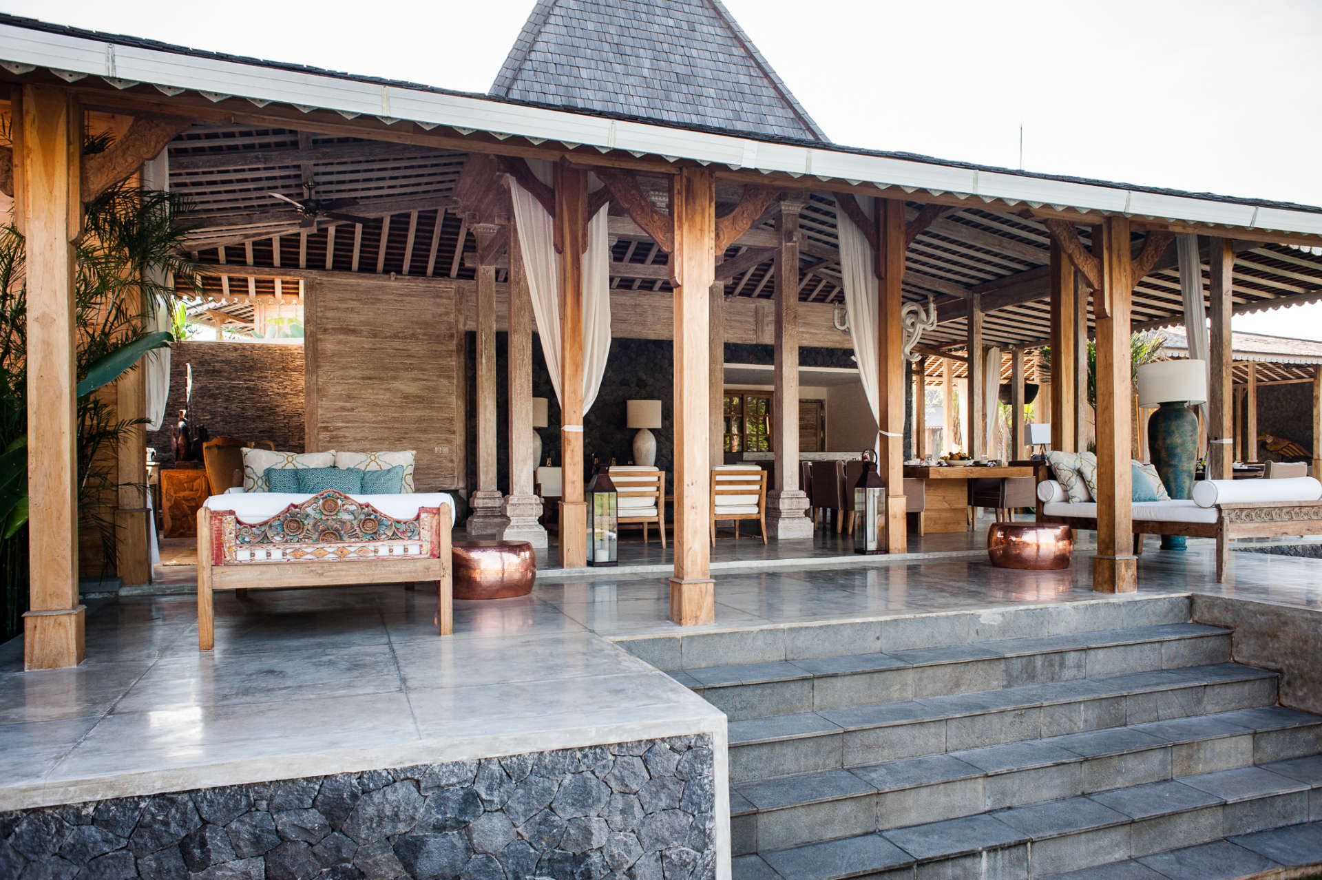 Luksuzna vila z 12 spalnicami in zasebnim bazenom, vila Bali 2027