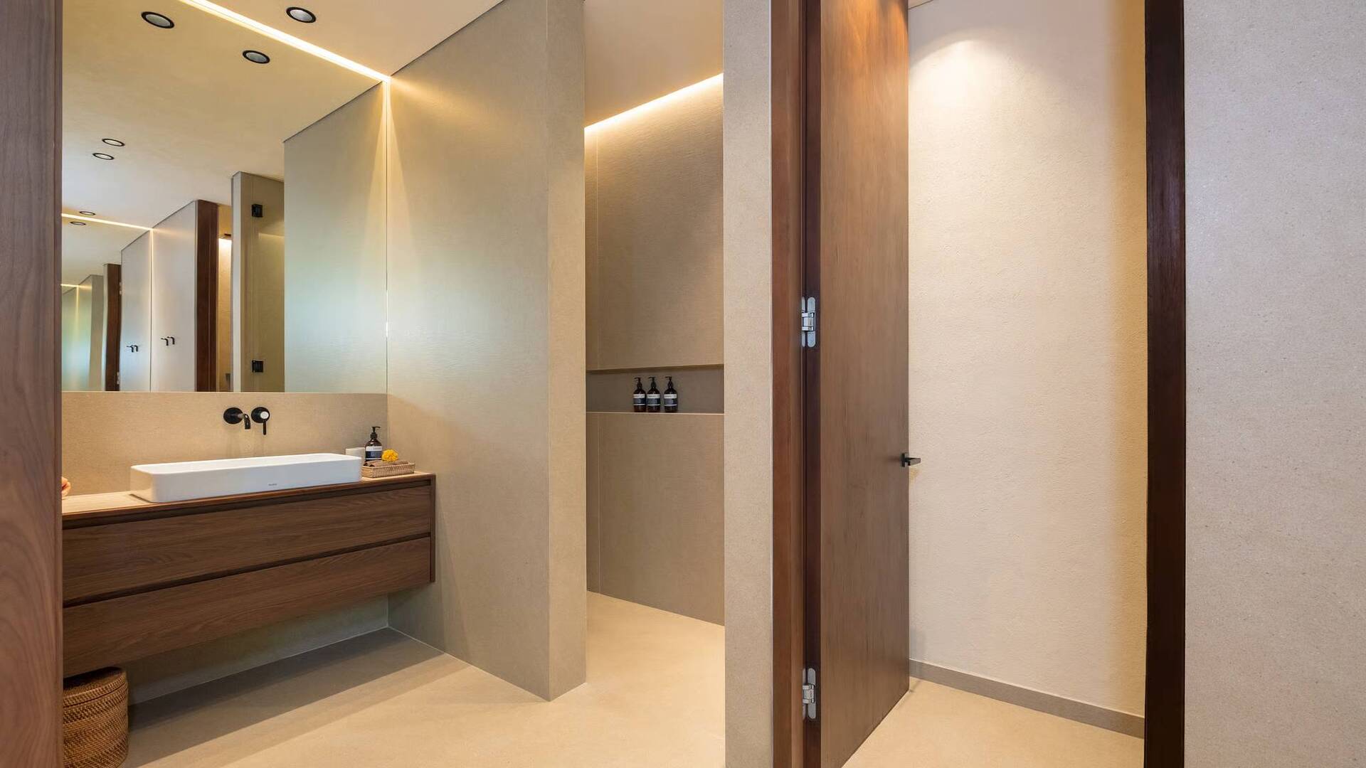 Eleganten Berawa Retreat, vila Bali 2029