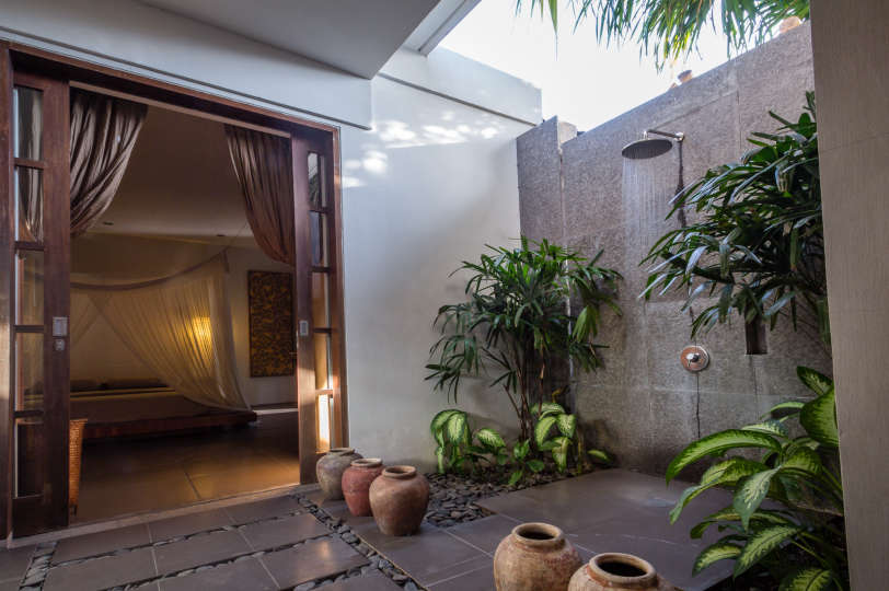 Najemite luksuzno vilo na Baliju blizu plaže, Bali Villa 2035