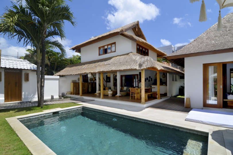 Popoln vodnik za najem vaše ekskluzivne počitniške vile v Seminyaku z zasebnim bazenom, Villa Bali 2039