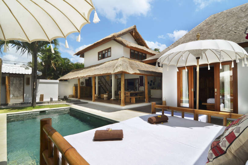 Popoln vodnik za najem vaše ekskluzivne počitniške vile v Seminyaku z zasebnim bazenom, Villa Bali 2039