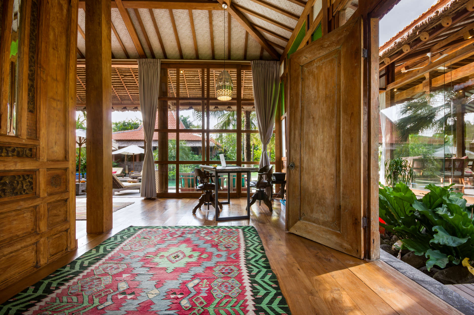 Vila s 5 zvezdicami na Baliju, le nekaj minut od plaže, Bali Villa 2045