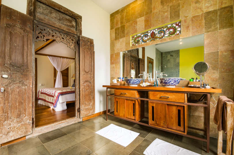 Vila s 5 zvezdicami na Baliju, le nekaj minut od plaže, Bali Villa 2045