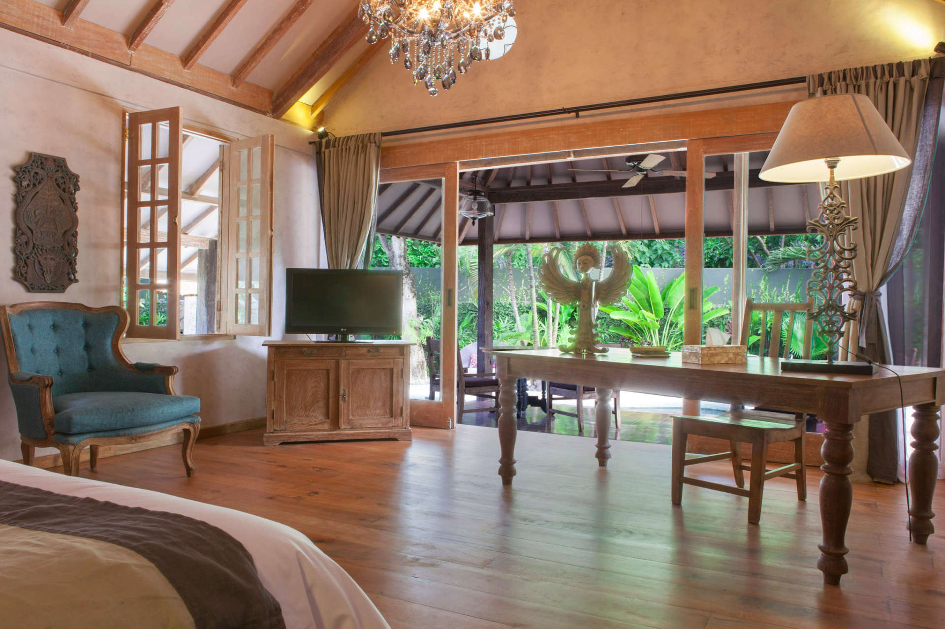 Vila s 5 zvezdicami za najem na Baliju, Bali Villa 2047