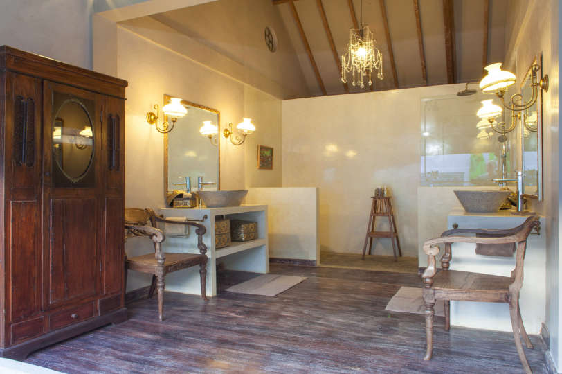 Vila s 5 zvezdicami za najem na Baliju, Bali Villa 2047