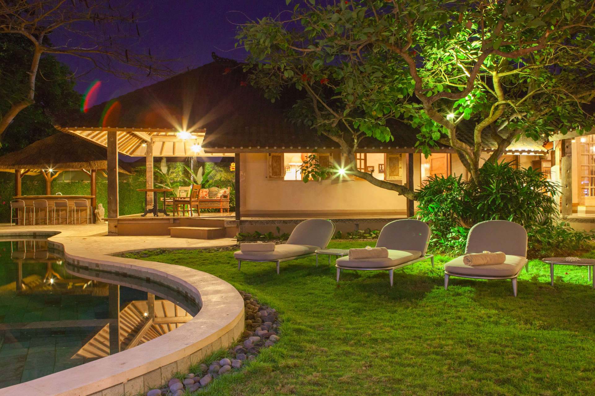 Vila s 5 zvezdicami za najem na Baliju, Bali Villa 2047