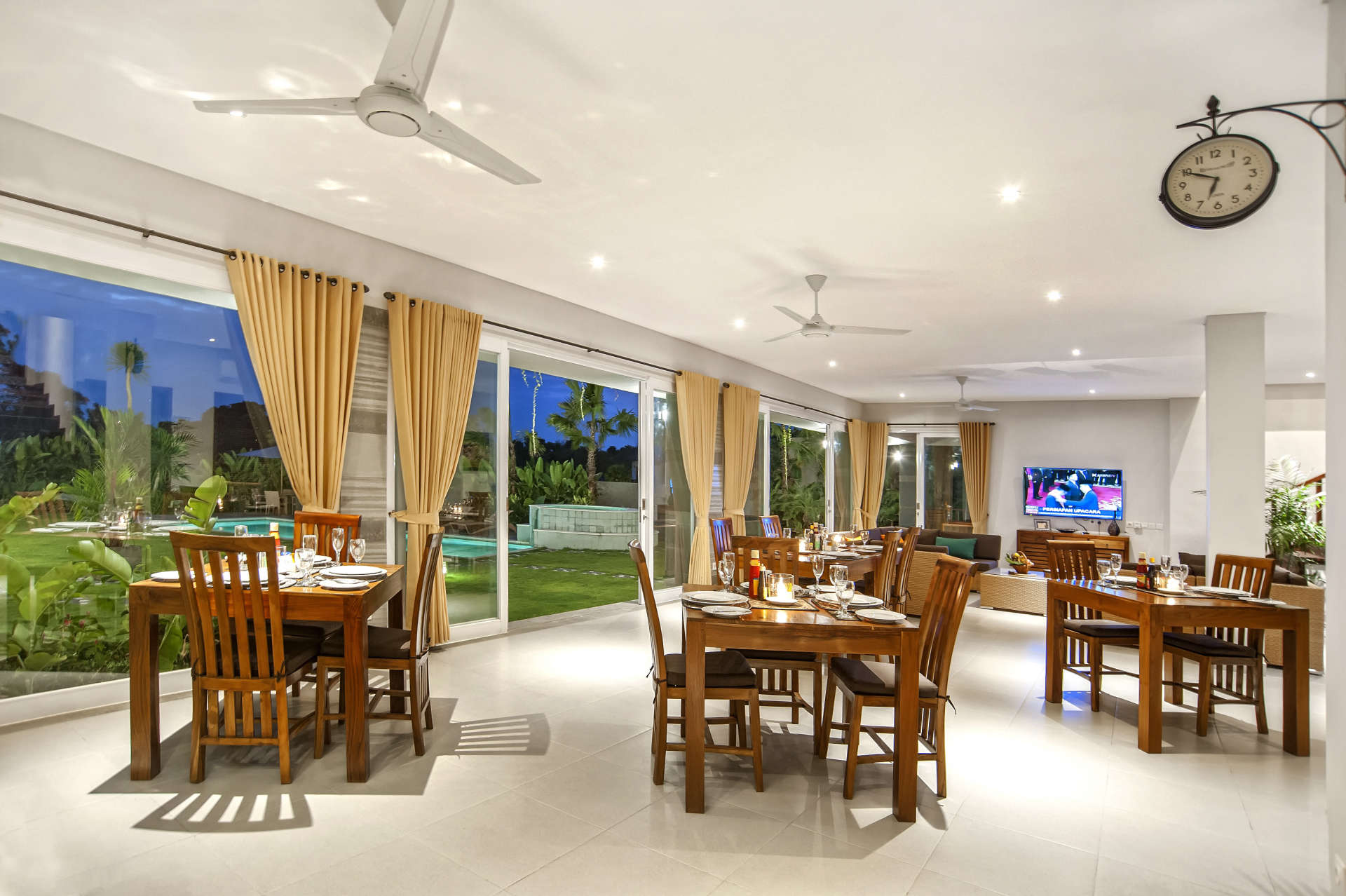 Najemite luksuzno vilo na Baliju blizu plaže, Bali Villa 2054