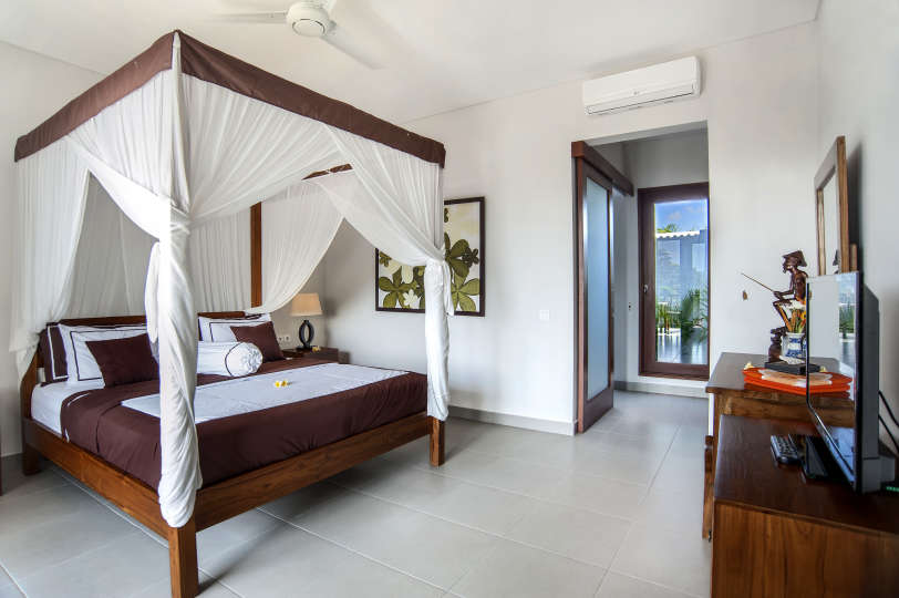 Najemite luksuzno vilo na Baliju blizu plaže, Bali Villa 2054