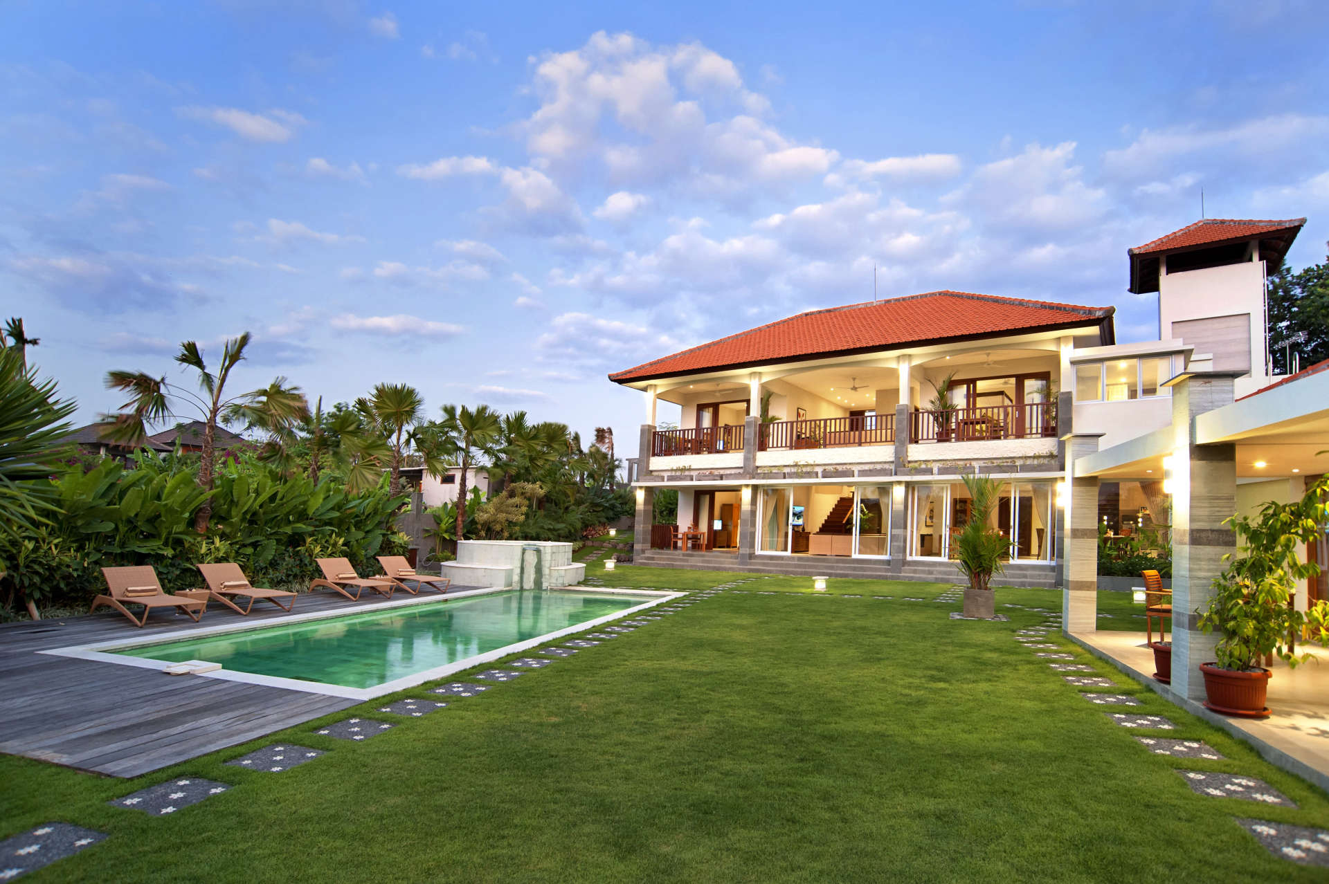 Najemite luksuzno vilo na Baliju blizu plaže, Bali Villa 2054
