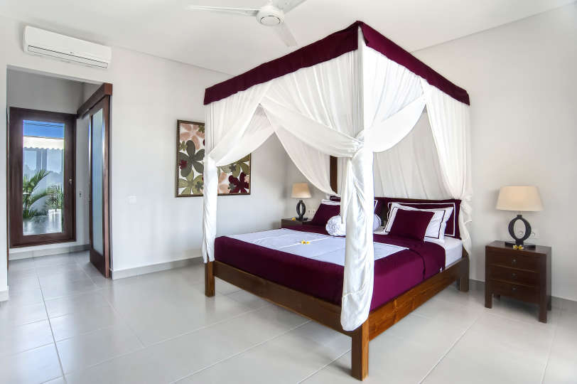Najemite luksuzno vilo na Baliju blizu plaže, Bali Villa 2054