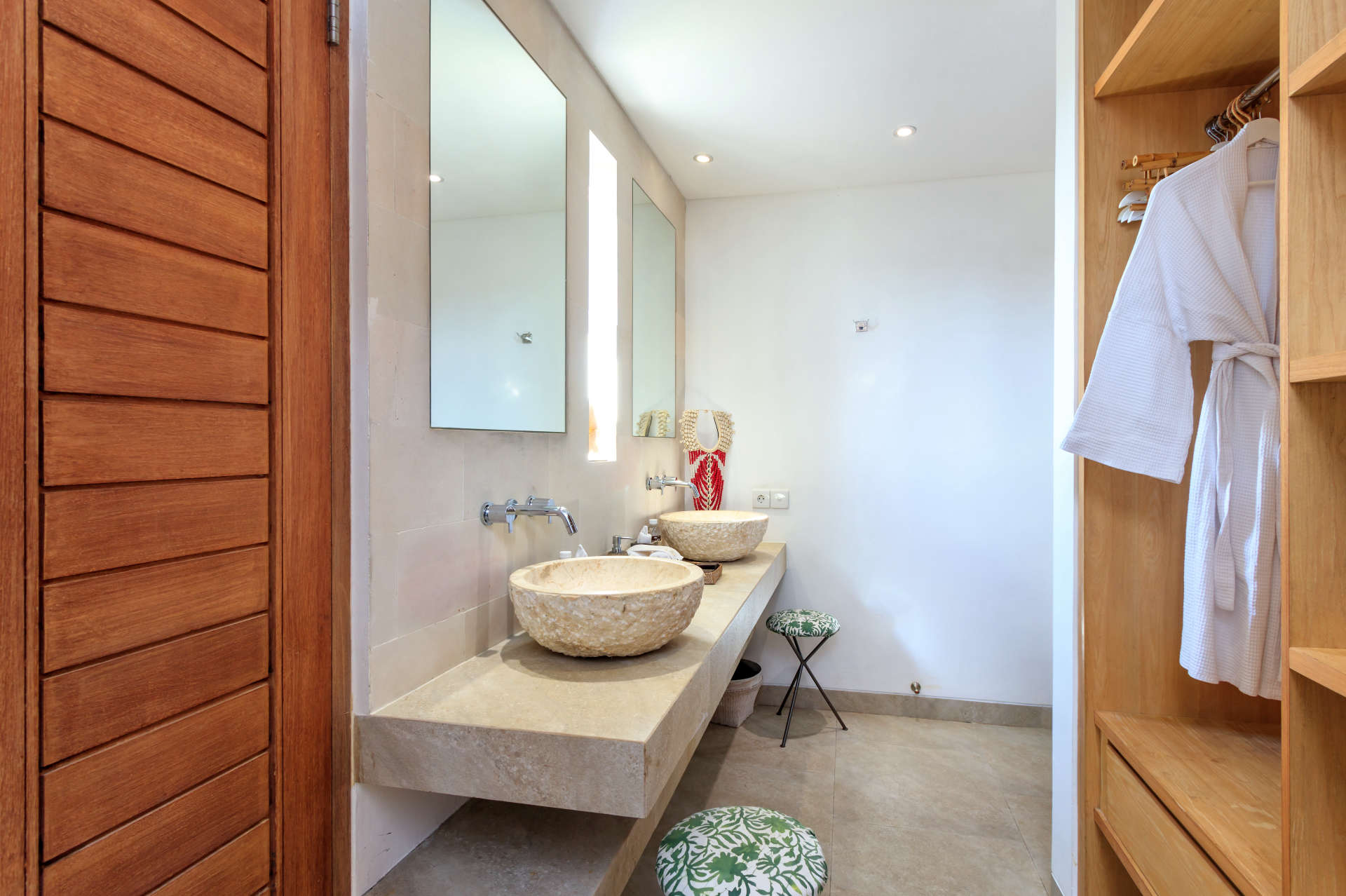 Luksuzna vila s 5 spalnicami in zasebnim bazenom, Bali Villa 2055