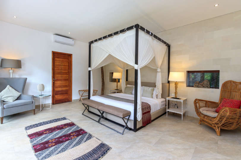 Luksuzna vila s 5 spalnicami in zasebnim bazenom, Bali Villa 2055