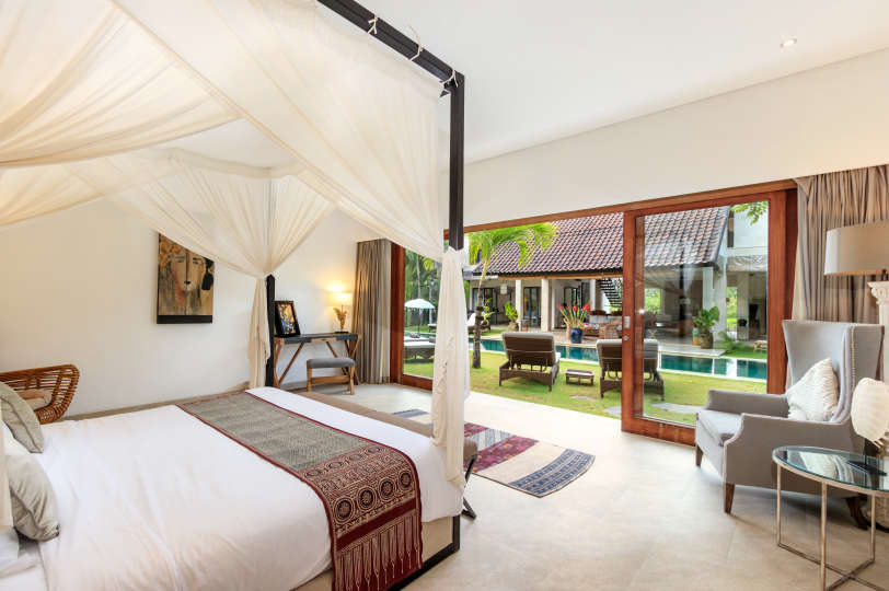 Luksuzna vila s 5 spalnicami in zasebnim bazenom, Bali Villa 2055