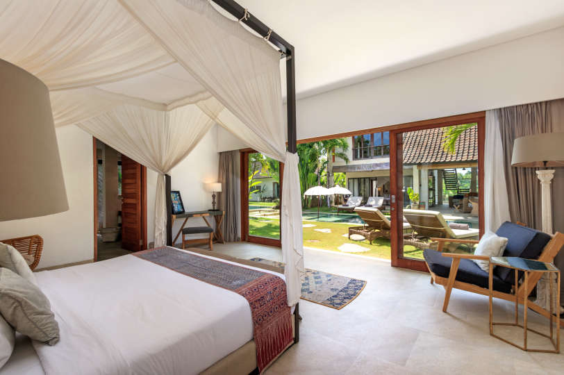 Luksuzna vila s 5 spalnicami in zasebnim bazenom, Bali Villa 2055