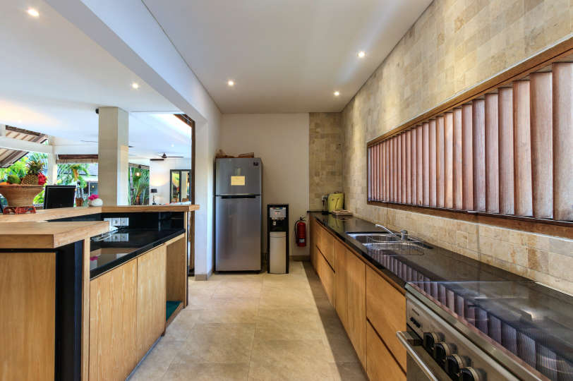 Luksuzna vila s 5 spalnicami in zasebnim bazenom, Bali Villa 2055