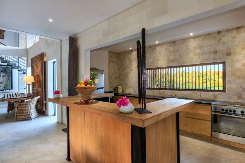 Luksuzna vila s 5 spalnicami in zasebnim bazenom, Bali Villa 2055