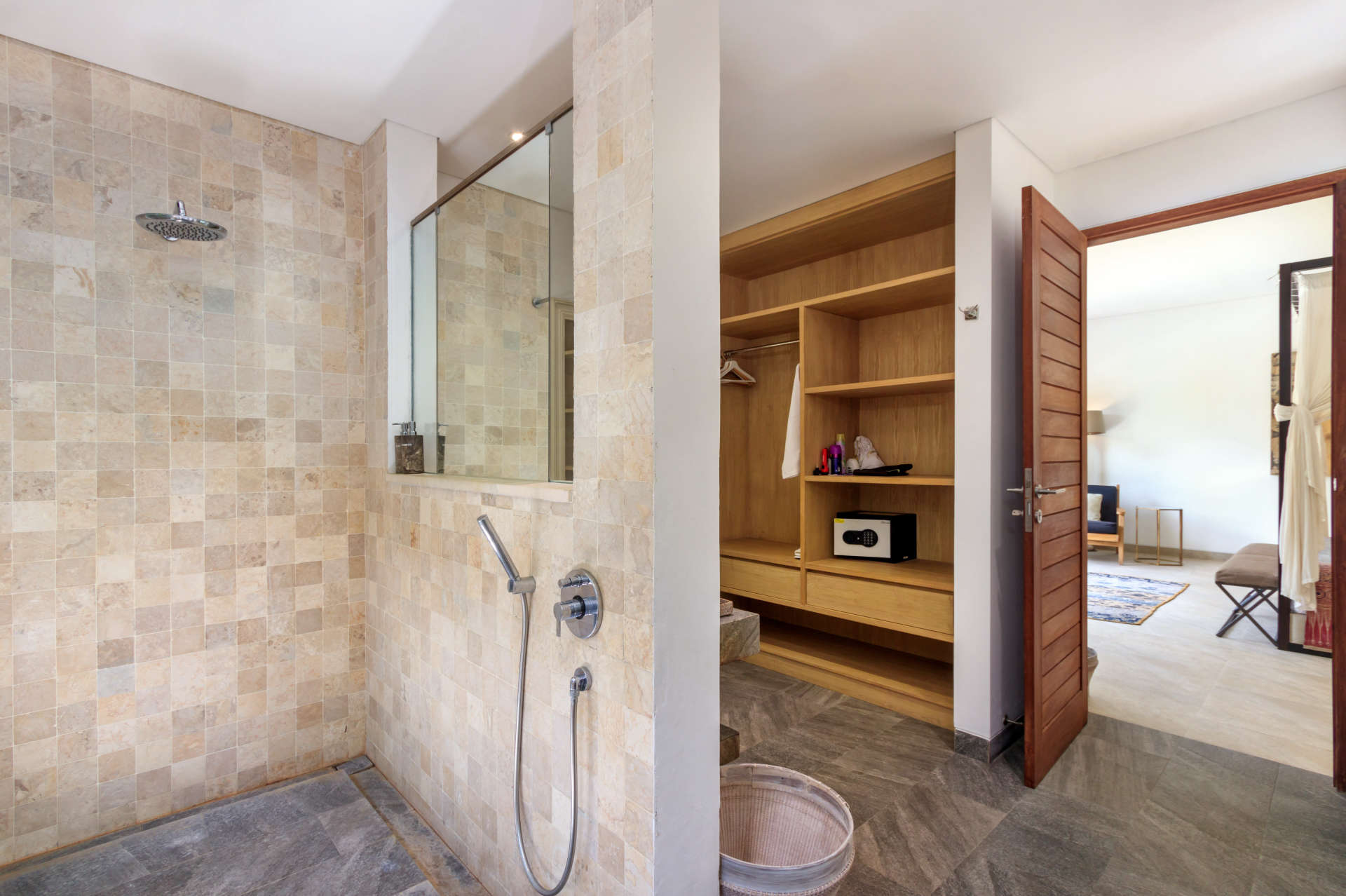 Luksuzna vila s 5 spalnicami in zasebnim bazenom, Bali Villa 2055