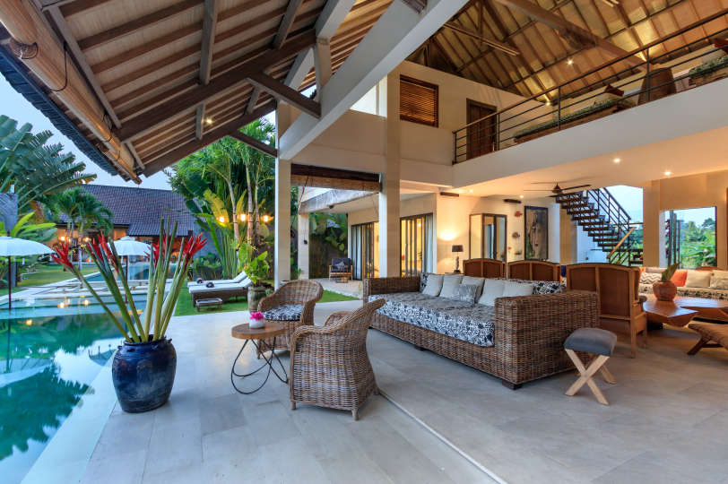 Luksuzna vila s 5 spalnicami in zasebnim bazenom, Bali Villa 2055