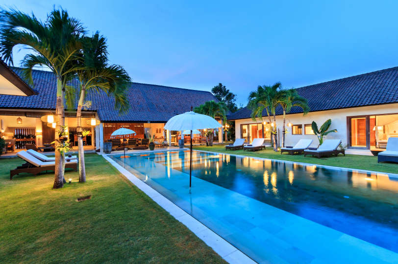 Vila s 5 zvezdicami na Baliju, le nekaj minut od plaže, Bali Villa 2056, Seminyak, Indonesia