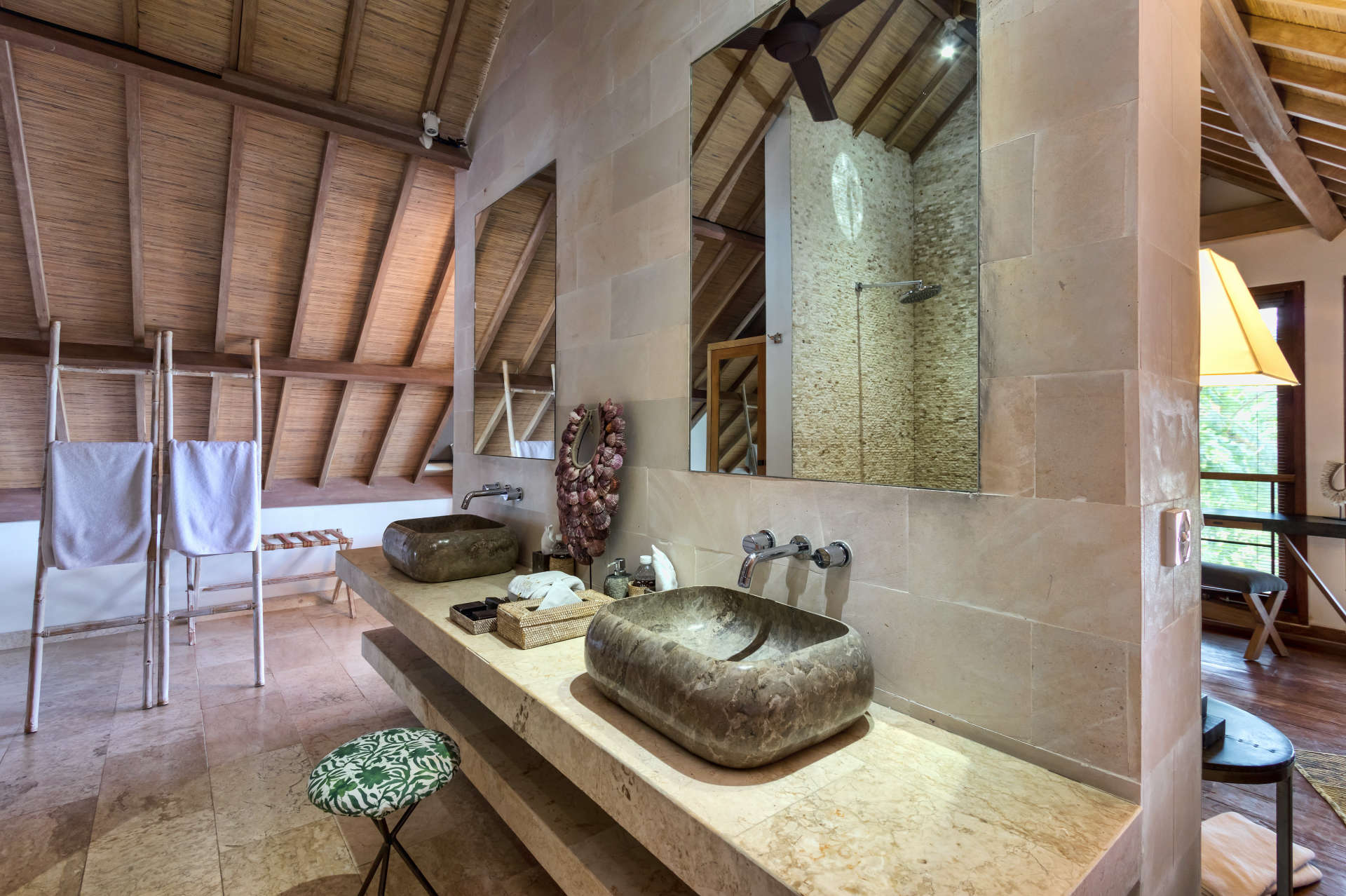 Vila s 5 zvezdicami na Baliju, le nekaj minut od plaže, Bali Villa 2056