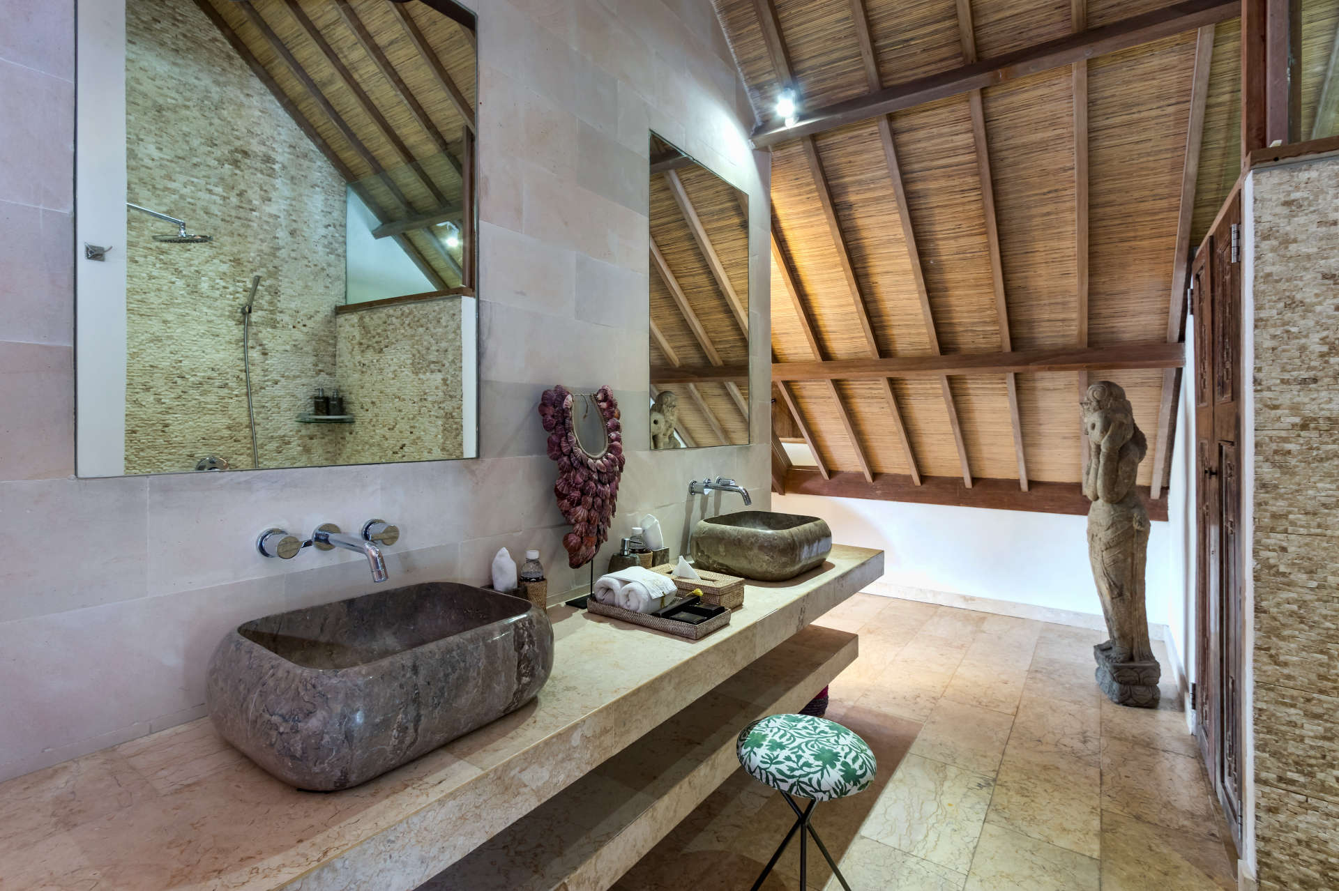 Vila s 5 zvezdicami na Baliju, le nekaj minut od plaže, Bali Villa 2056