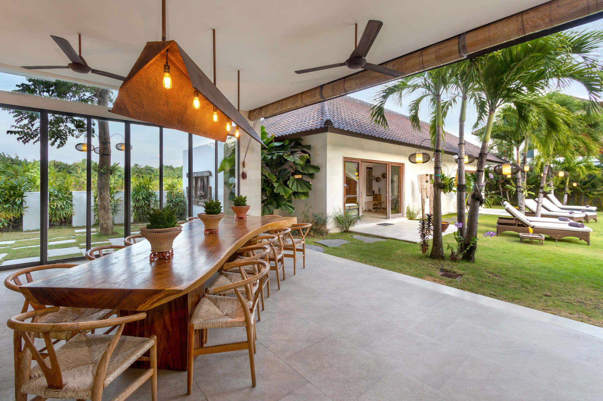 Vila s 5 zvezdicami na Baliju, le nekaj minut od plaže, Bali Villa 2056