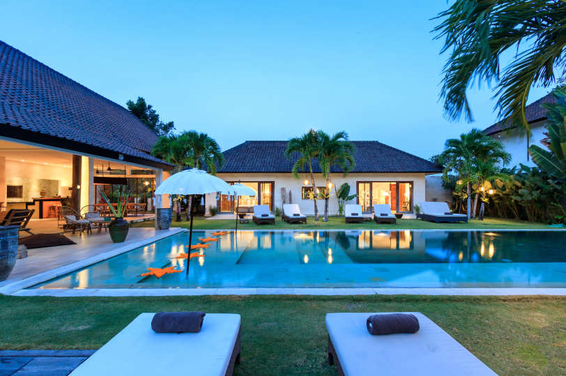 Vila s 5 zvezdicami na Baliju, le nekaj minut od plaže, Bali Villa 2056