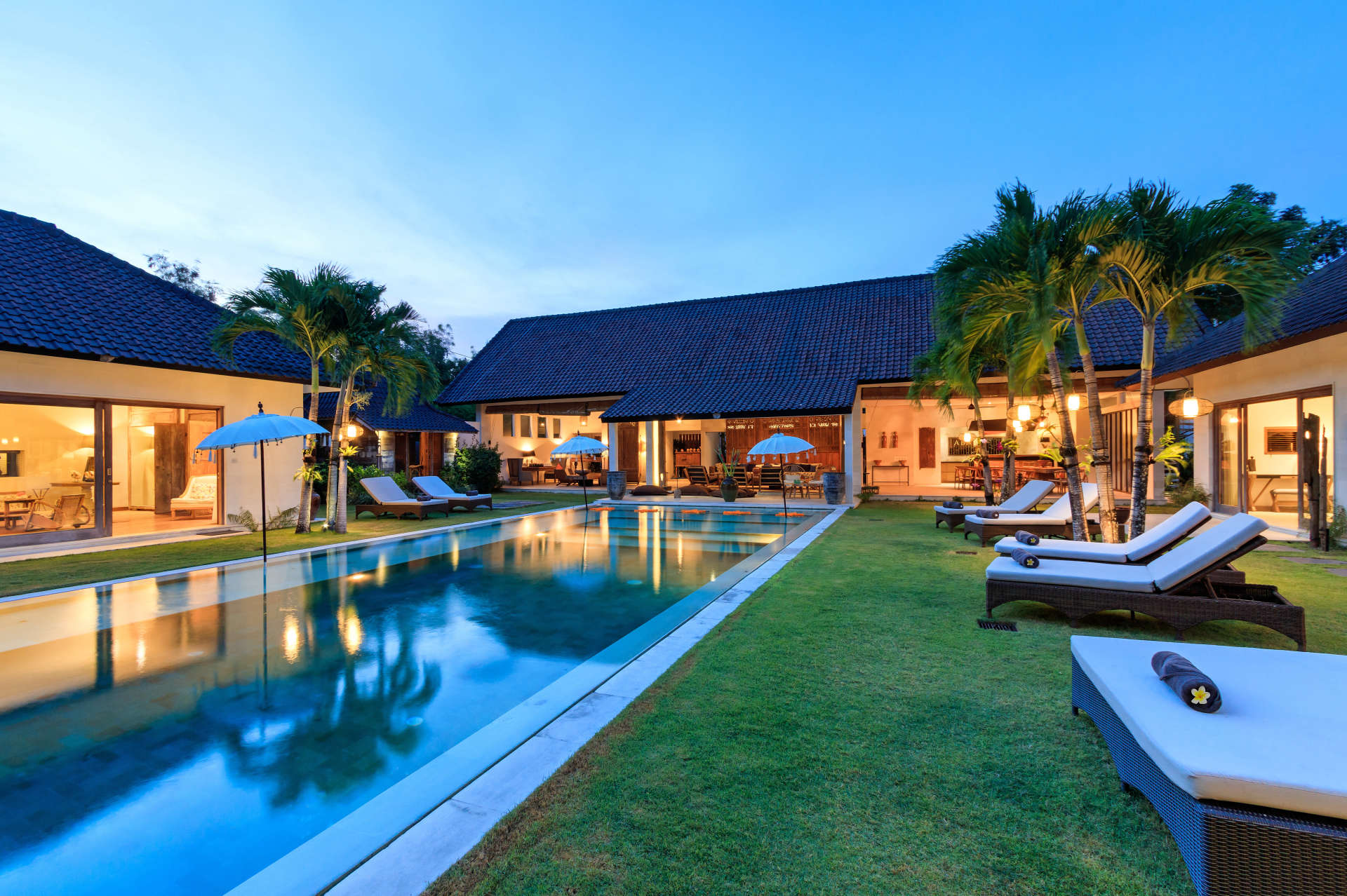 Vila s 5 zvezdicami na Baliju, le nekaj minut od plaže, Bali Villa 2056
