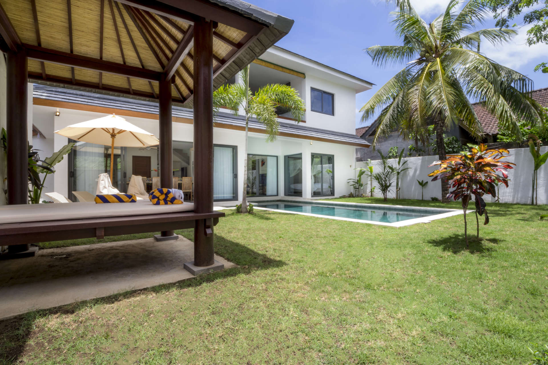 Najemite luksuzno vilo na Baliju blizu plaže, Bali Villa 2057