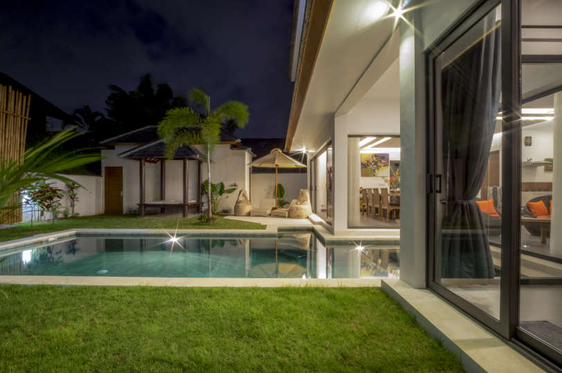 Najemite luksuzno vilo na Baliju blizu plaže, Bali Villa 2057