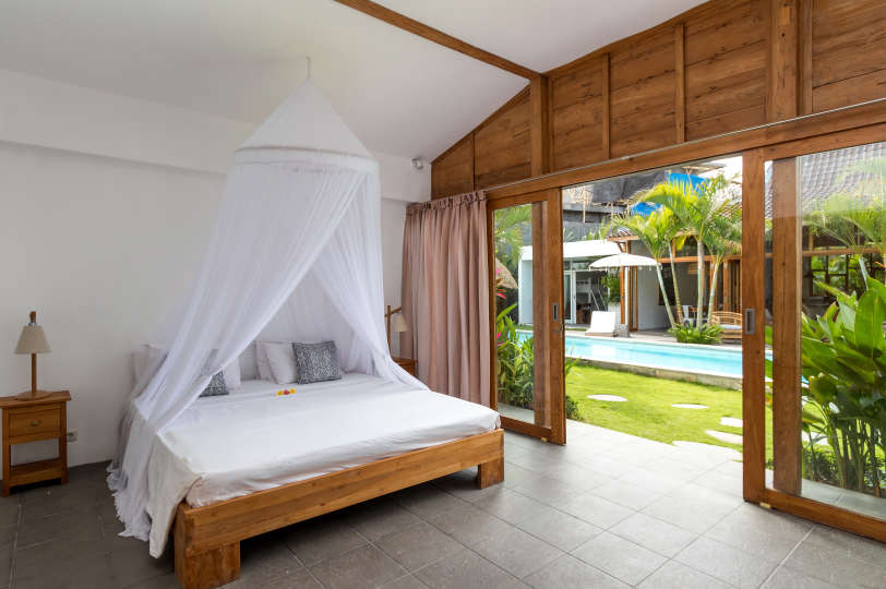 Luksuzna vila s 4 spalnicami in zasebnim bazenom, Bali Villa 2067