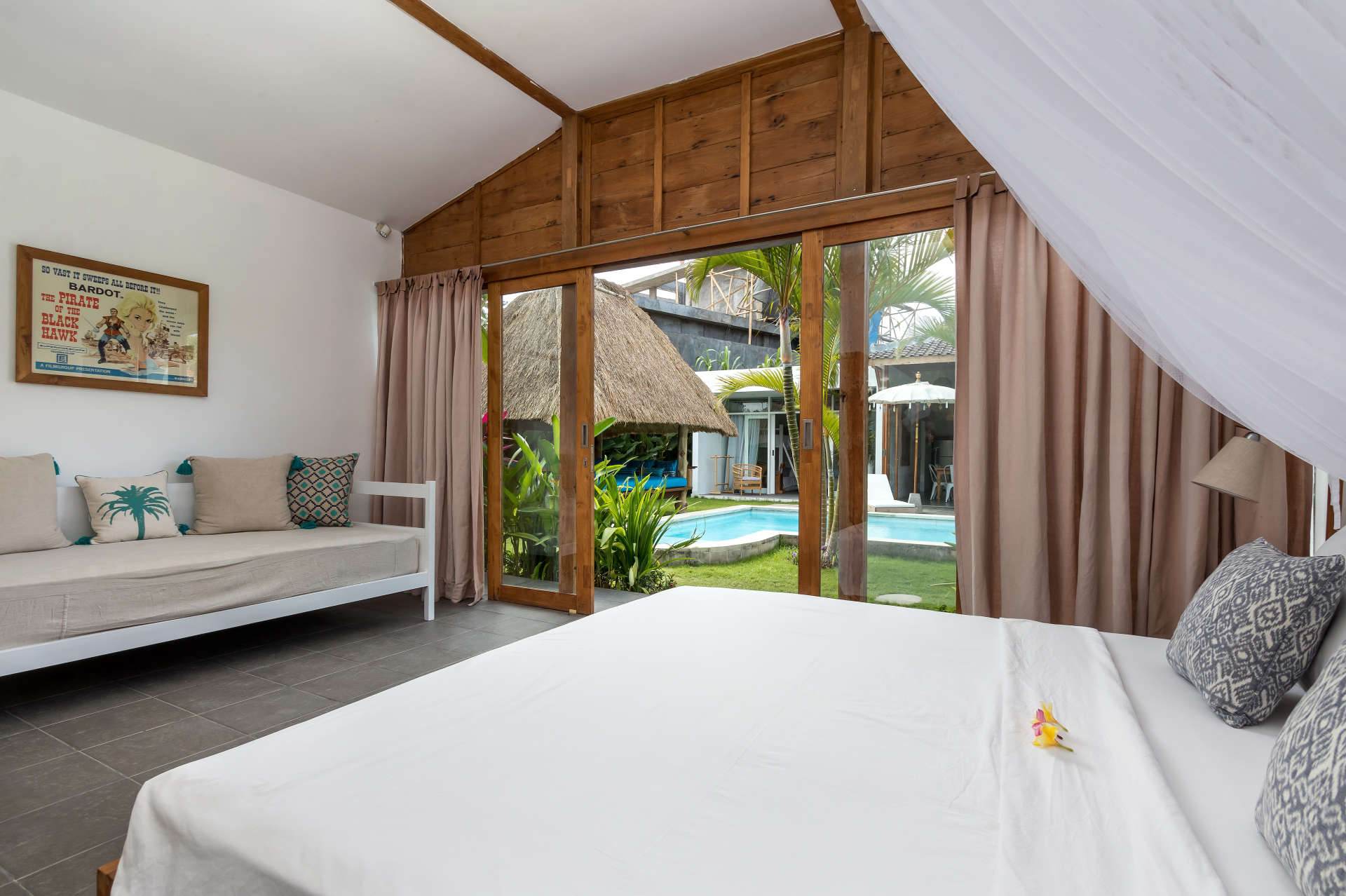 Luksuzna vila s 4 spalnicami in zasebnim bazenom, Bali Villa 2067
