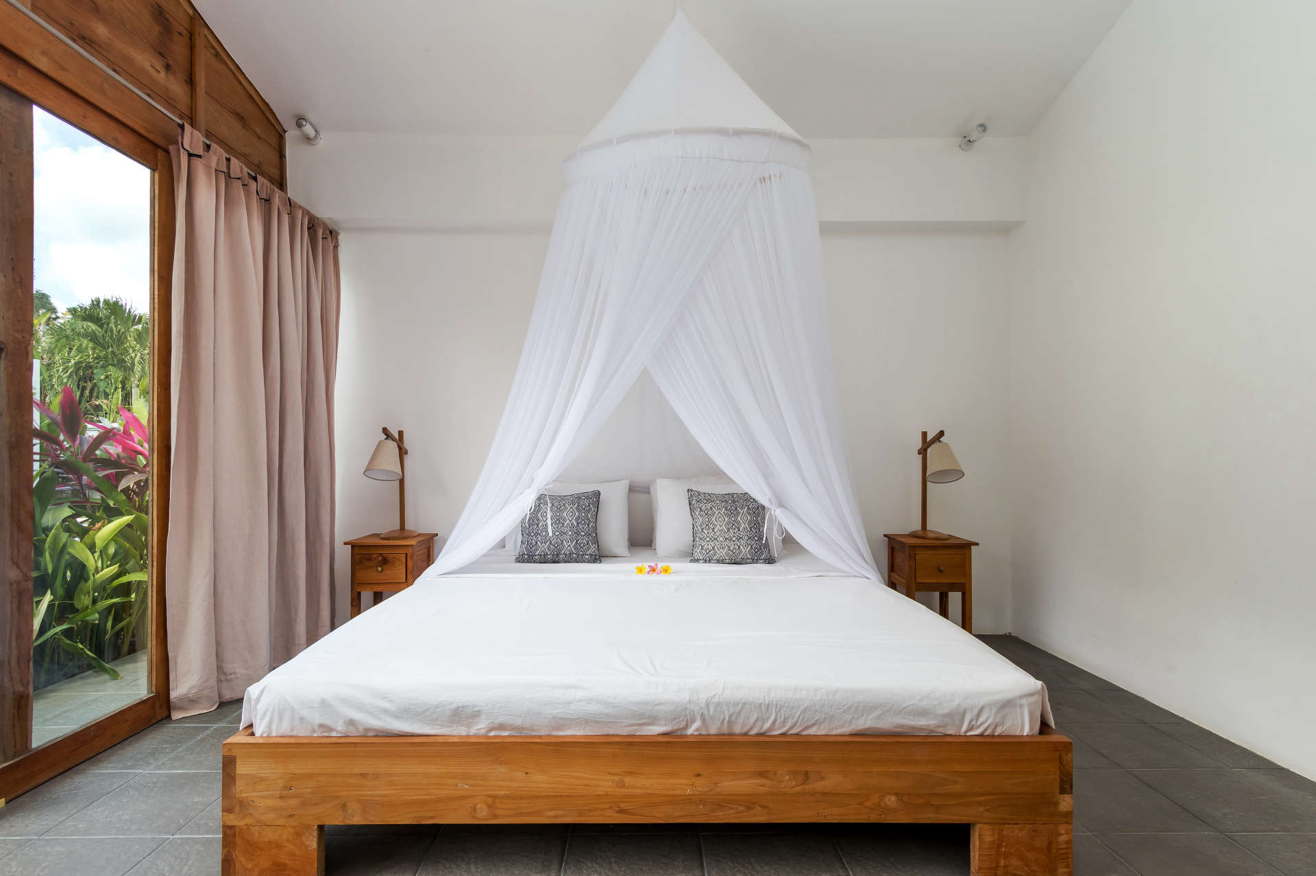 Luksuzna vila s 4 spalnicami in zasebnim bazenom, Bali Villa 2067