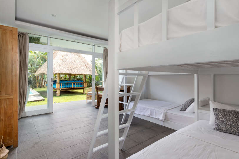 Luksuzna vila s 4 spalnicami in zasebnim bazenom, Bali Villa 2067