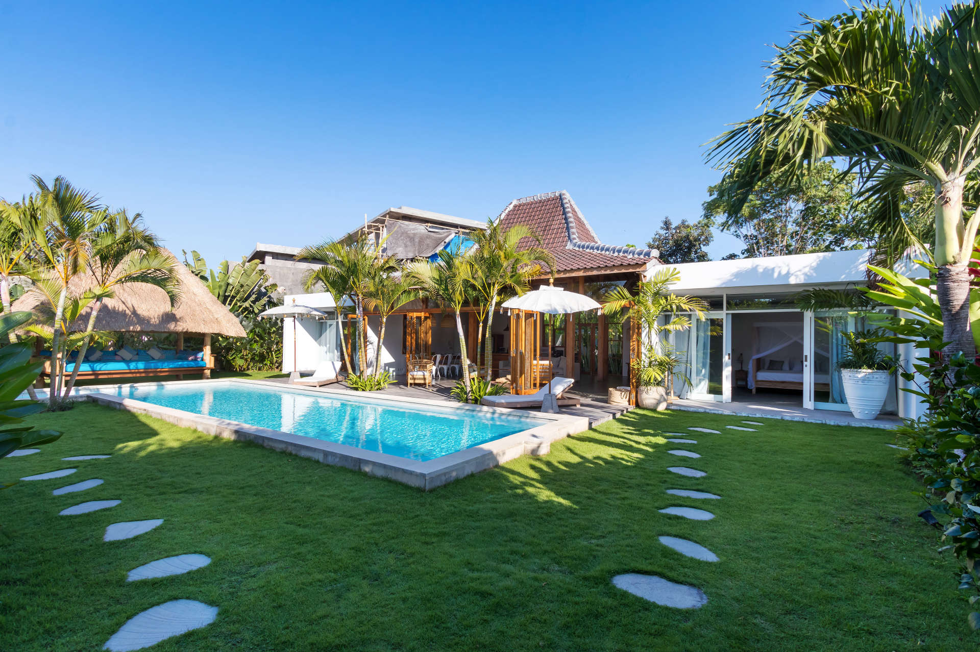 Luksuzna vila s 4 spalnicami in zasebnim bazenom, Bali Villa 2067